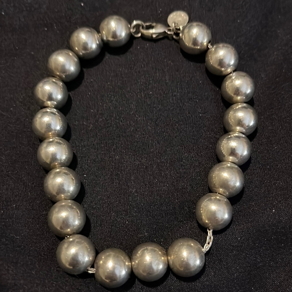 Tiffany Sterling Silver ball bracelet: 10mm
